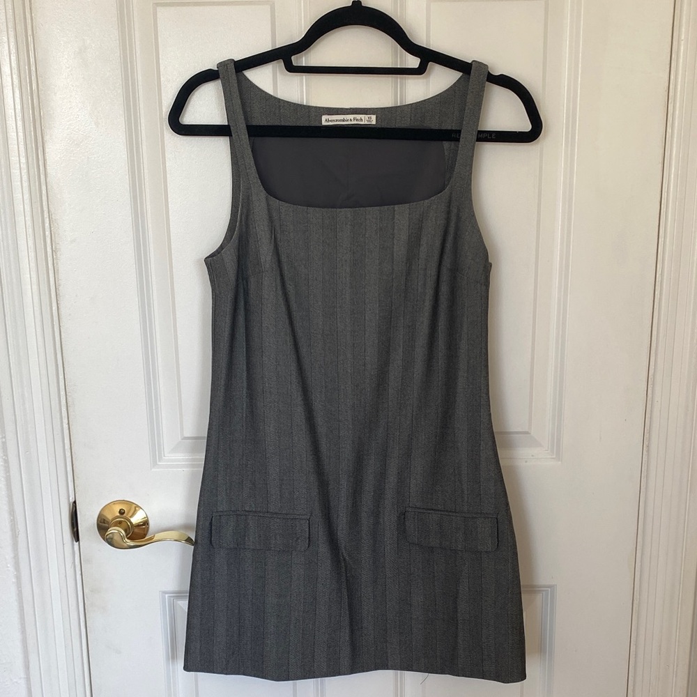 Abercrombie & Fitch Gray Striped Mini Dress Charcoal Gray EUC Size XS